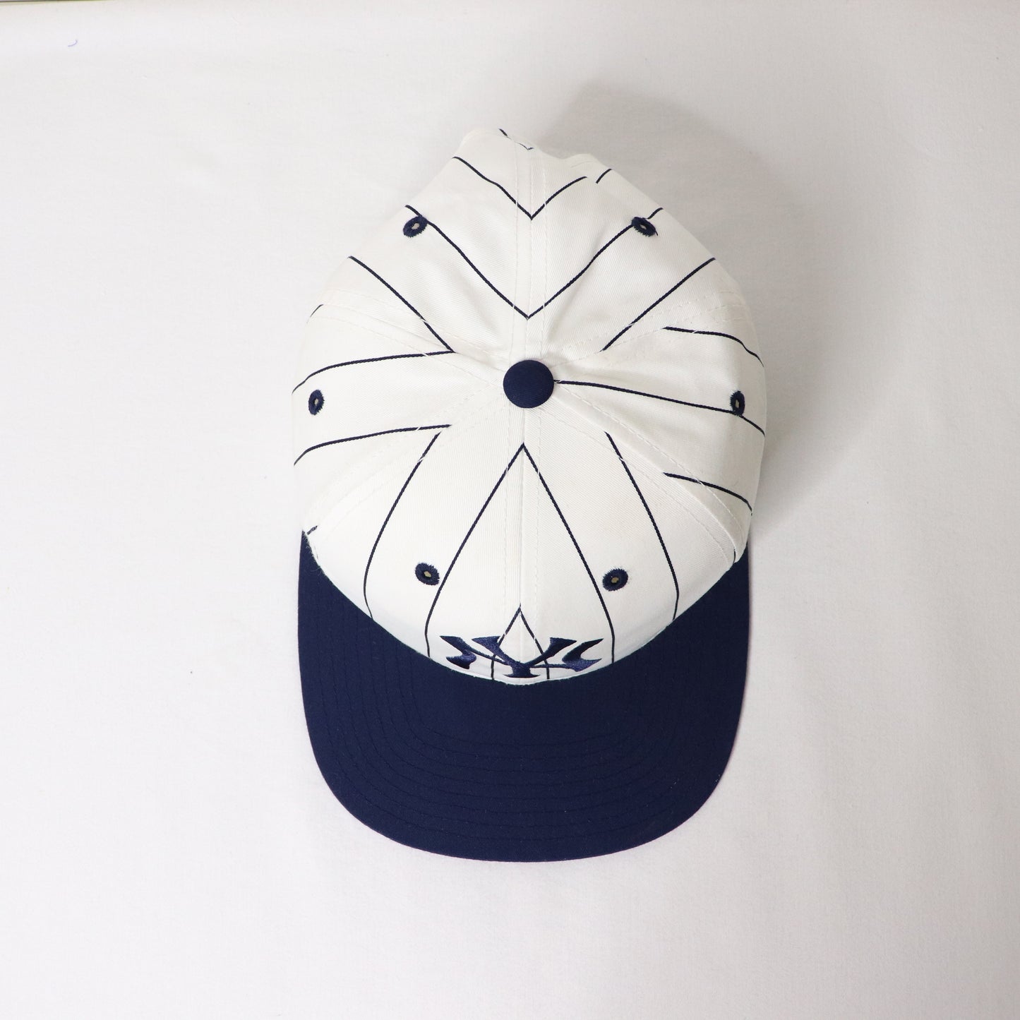 Vintage 90's New York Yankees Pinstripe Snapback Hat