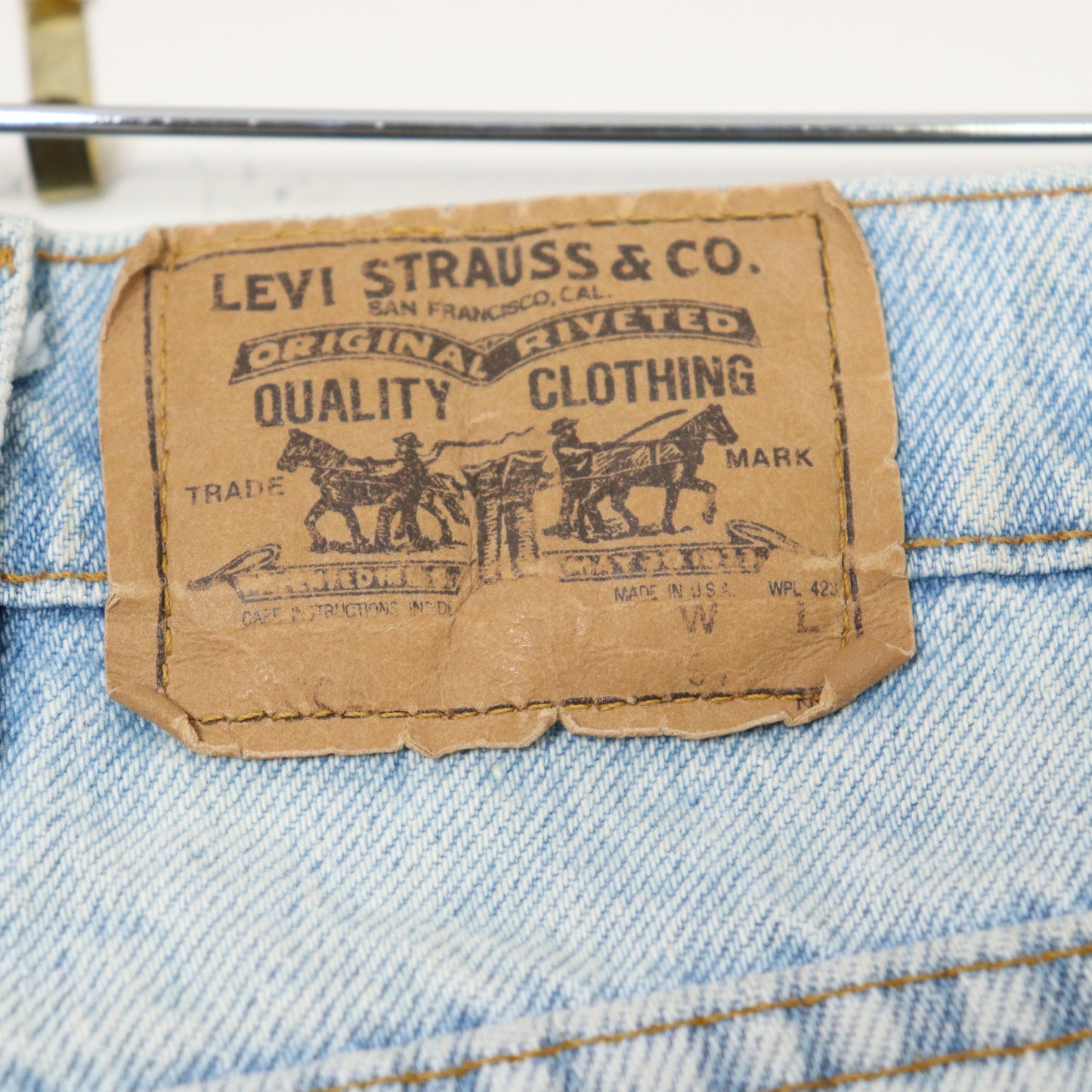 Vintage 90's Levi's Orange Tab Relaxed Husky Fit Light Blue Jeans USA Made Sz 34x28