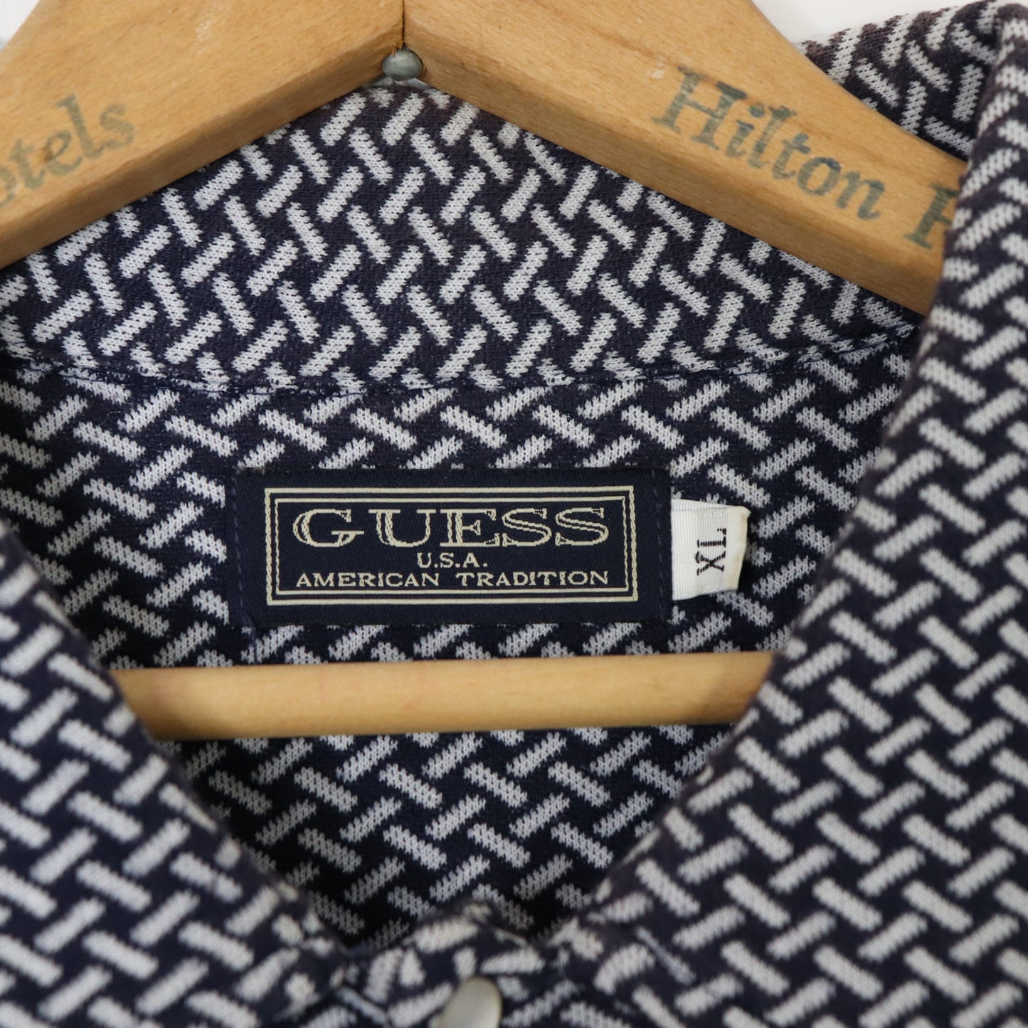 Vintage 90's GUESS Button Snap Heavyweight Patterned Polo Shirt Men's Sz XL