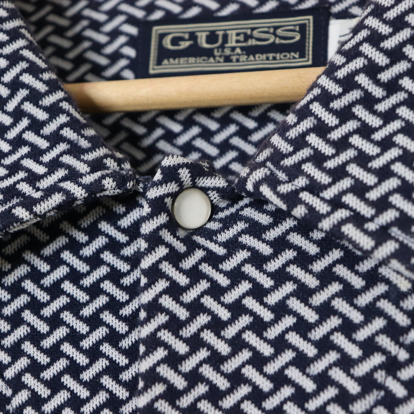 Vintage 90's GUESS Button Snap Heavyweight Patterned Polo Shirt Men's Sz XL