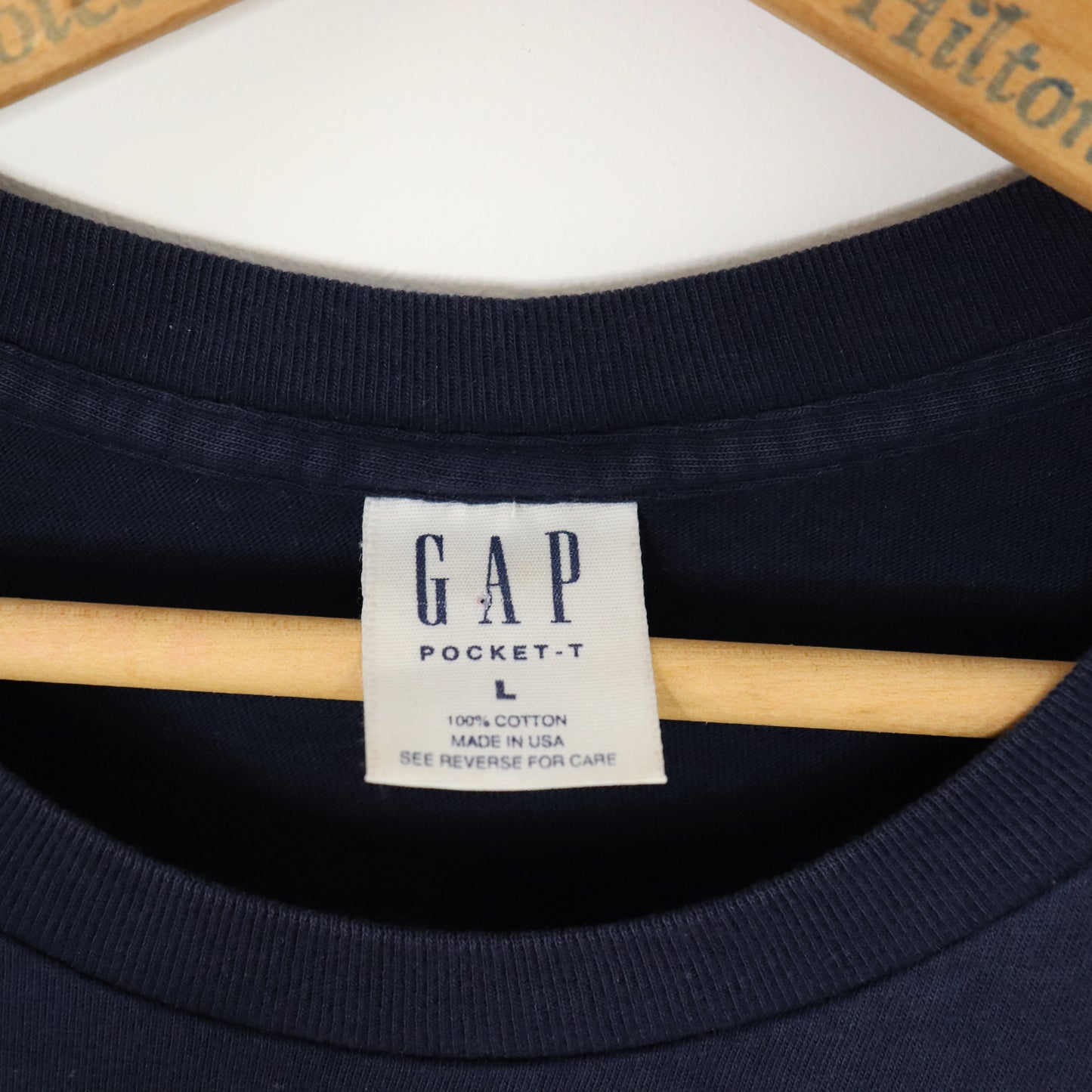 Vintage 90's GAP Navy Blue Pocket T-Shirt Men's Sz L Boxy Fit