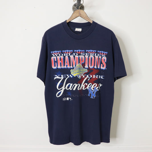 Vintage 1996 New York Yankees World Series Champions Faded T-Shirt Size L