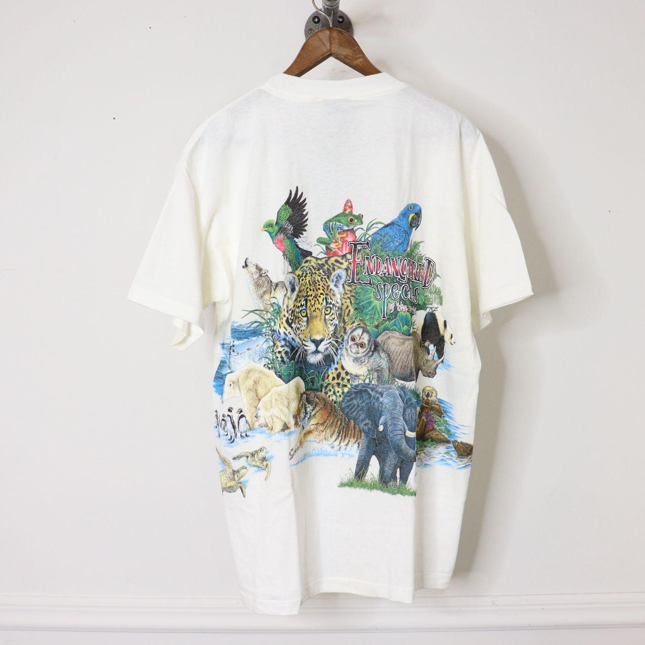 Vintage 90's Habitat Endangered Species Wraparound Nature T-Shirt Size L Deadstock